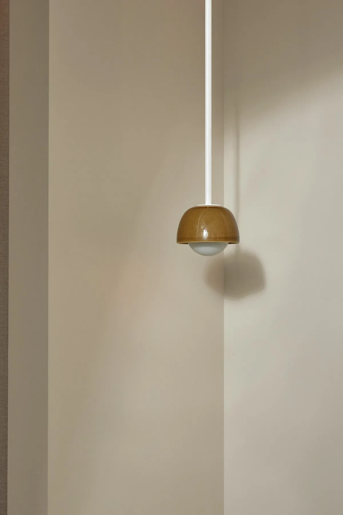 Terra 0 Pendant Light - Solid Rod