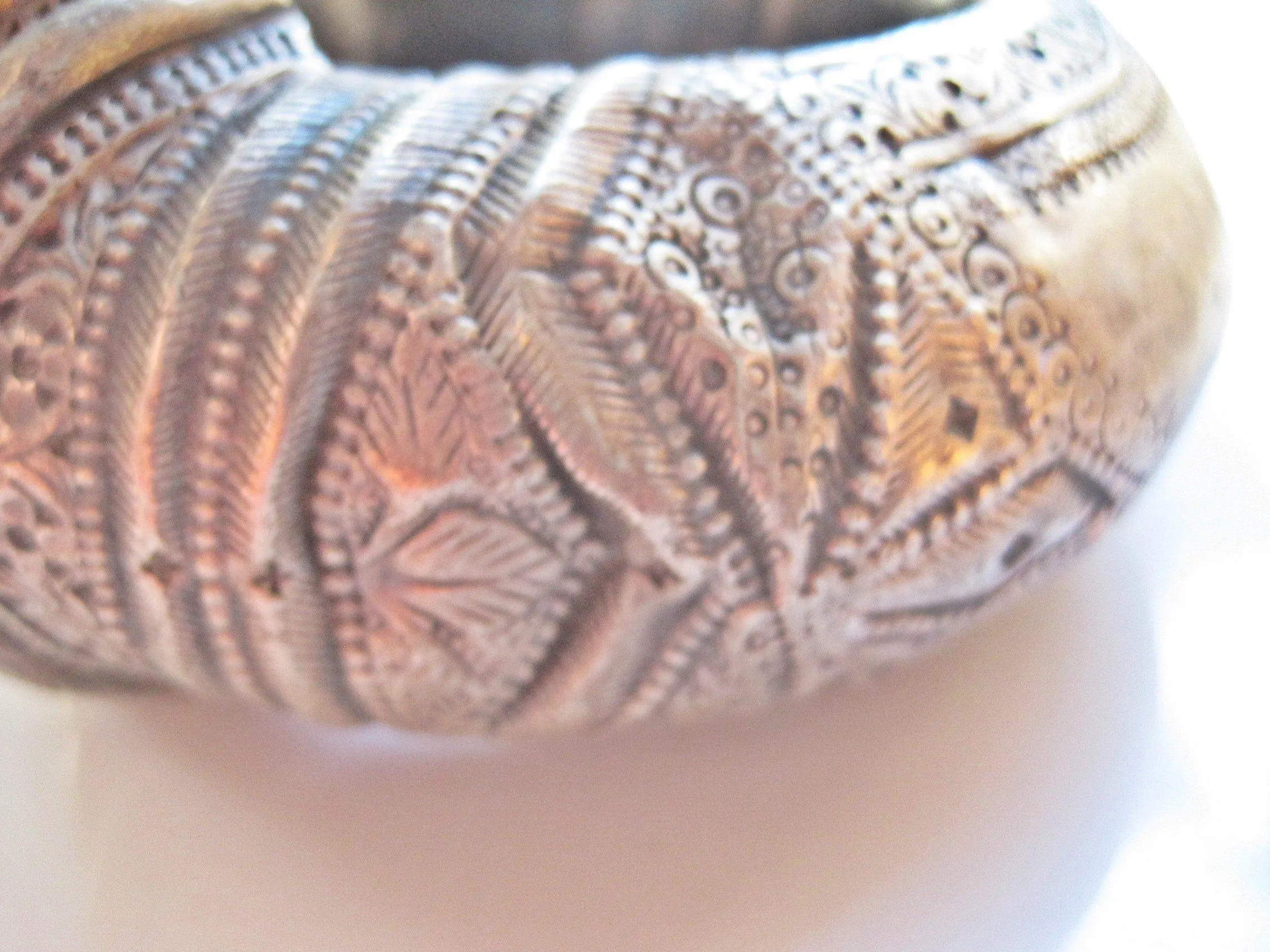 Vintage Silver Omani Rigid Foot Bracelet from Nizwa Oman with Defects