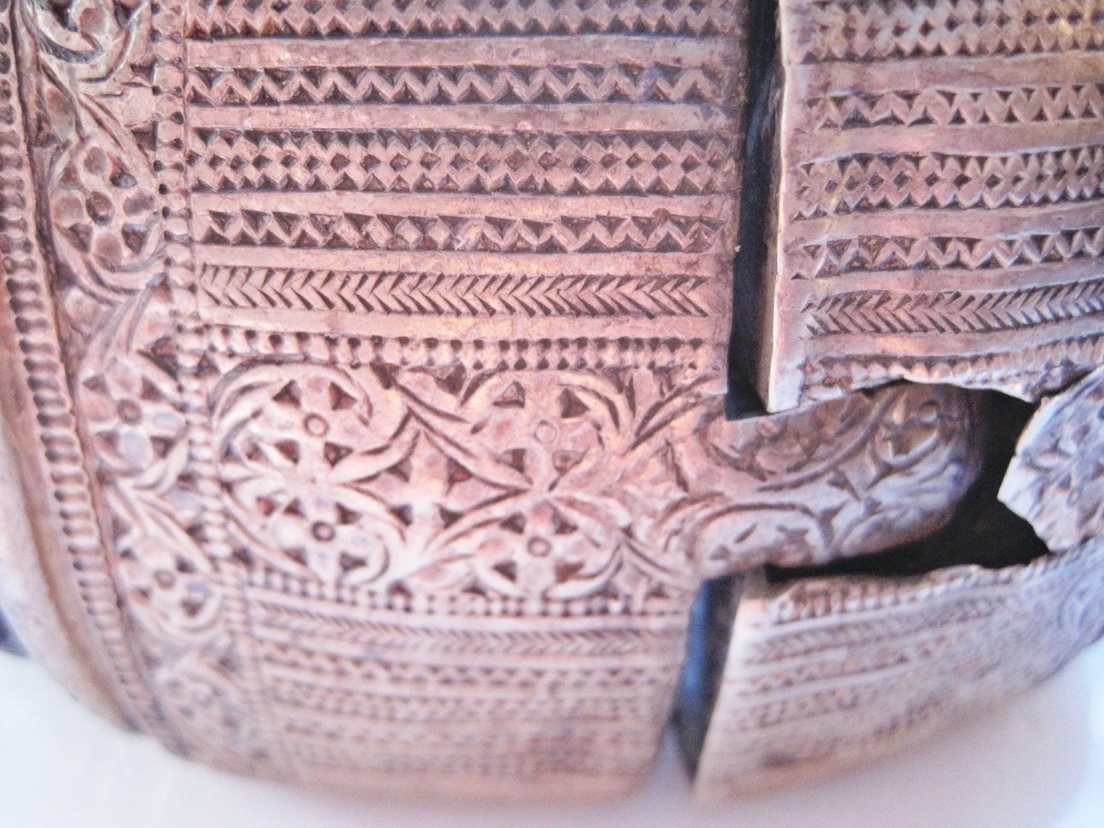 Vintage Silver Omani Rigid Foot Bracelet from Nizwa Oman with Defects